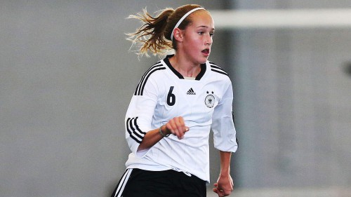 Pefekter Start für Sydney Lohmann & die DFB U15 Juniorinnen!